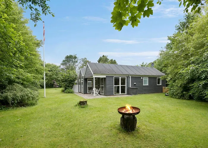 Amazing In With Sauna Farsø